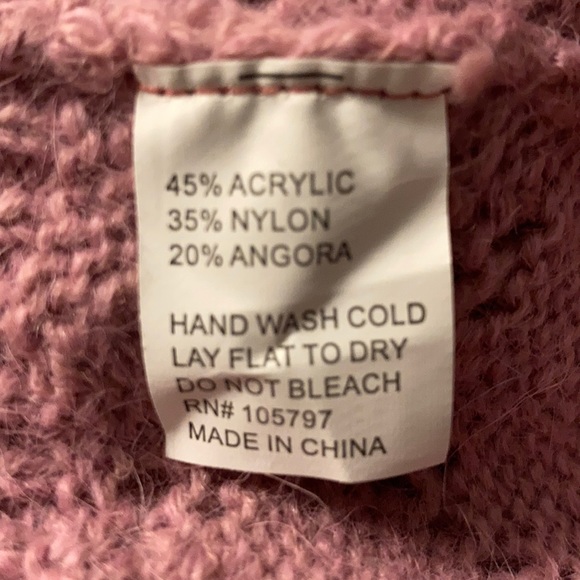 Beanie - Picture 2 of 4